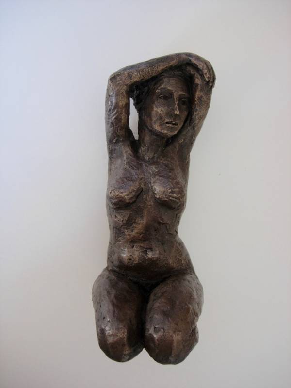 - a Sculpture by Jenny Wynne Jones, measuring 21 x 9 cm (H x W) £395